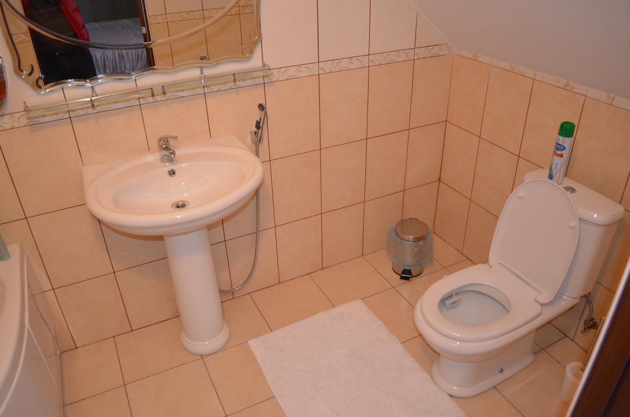 Hotel Fiyesta Starokostyantyniv Buitenkant foto